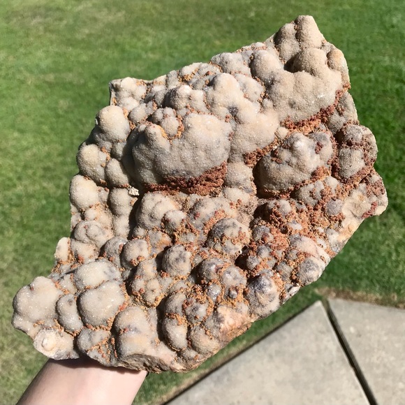 HUGE Druzy Quartz on Lace Agate!! - Picture 5 of 6